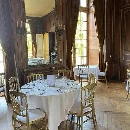 호텔 Chateau D'ermenonville 5*