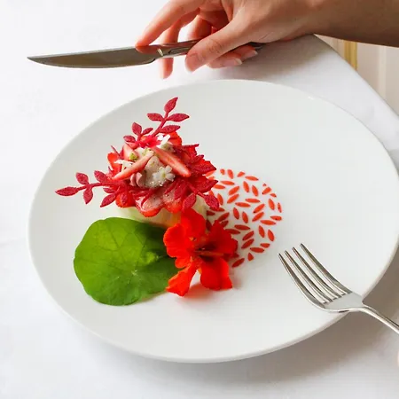 Chateau D'ermenonville 호텔 에름농빌