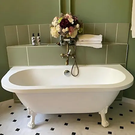 Hotel Château D'ermenonville