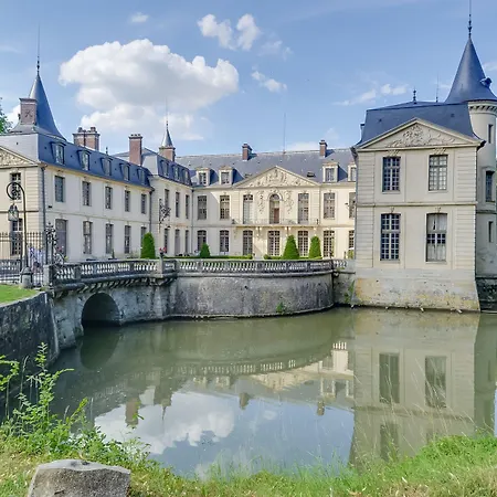 Chateau D'ermenonville 호텔 에름농빌