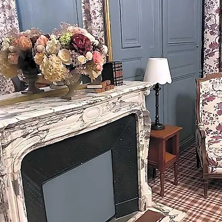 Chateau D'ermenonville 5* 에름농빌