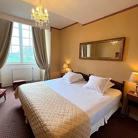 Chateau D'ermenonville 5*
