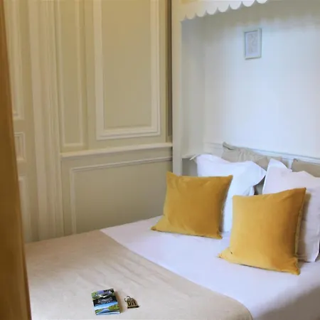 Hotel Chateau D'ermenonville