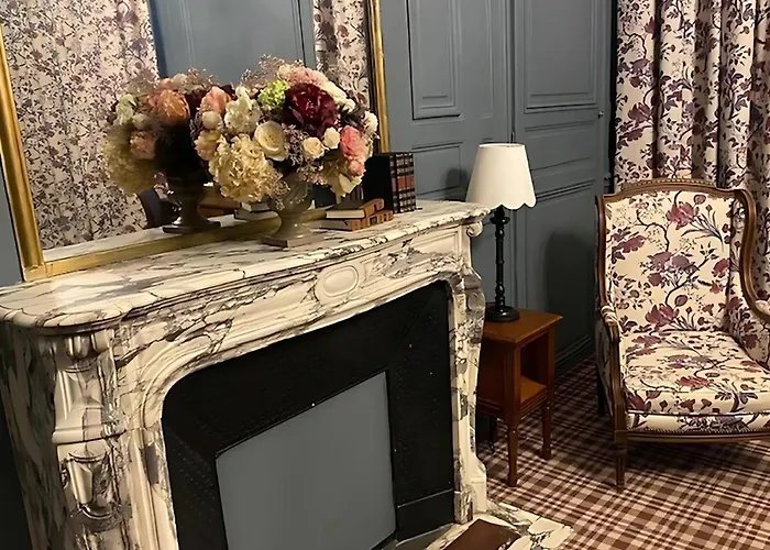 Chateau D'ermenonville 5*