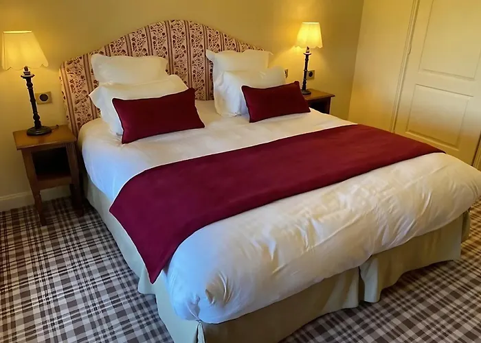 Chateau D'ermenonville 5*