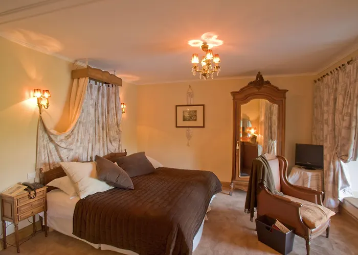 Chateau D'ermenonville Ermenonville