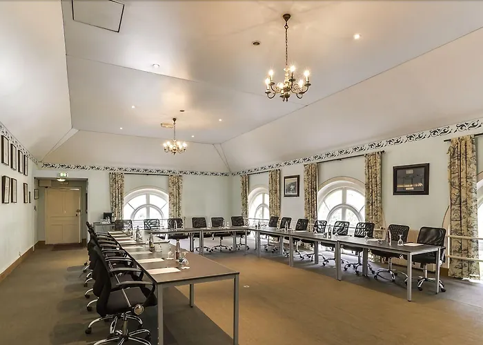 Chateau D'ermenonville 5* Ermenonville